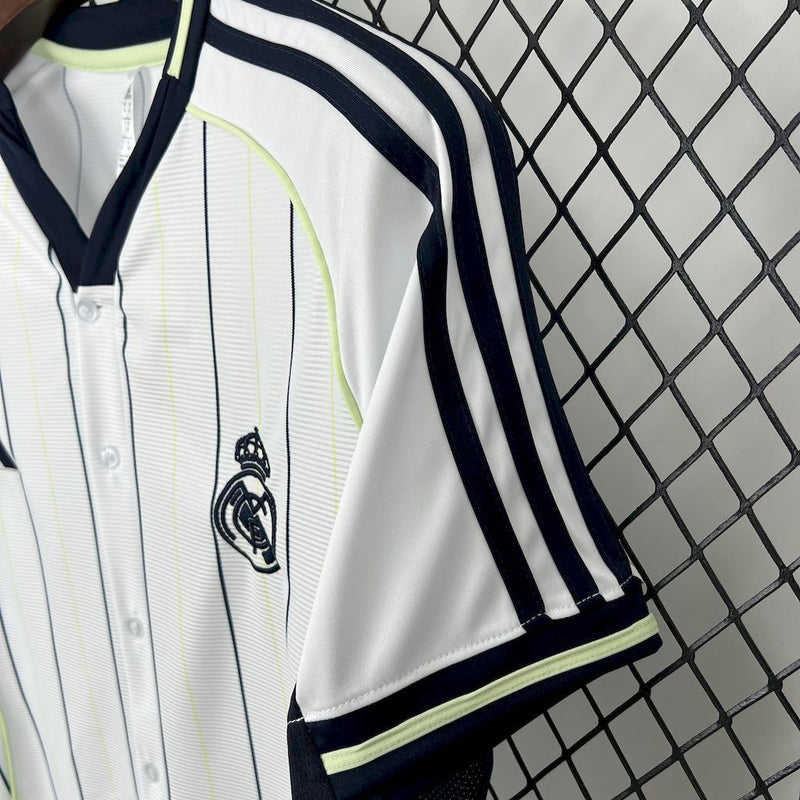 CAMISA DE BASEBOL DO REAL MADRID 25/26 BRANCO E PRETO