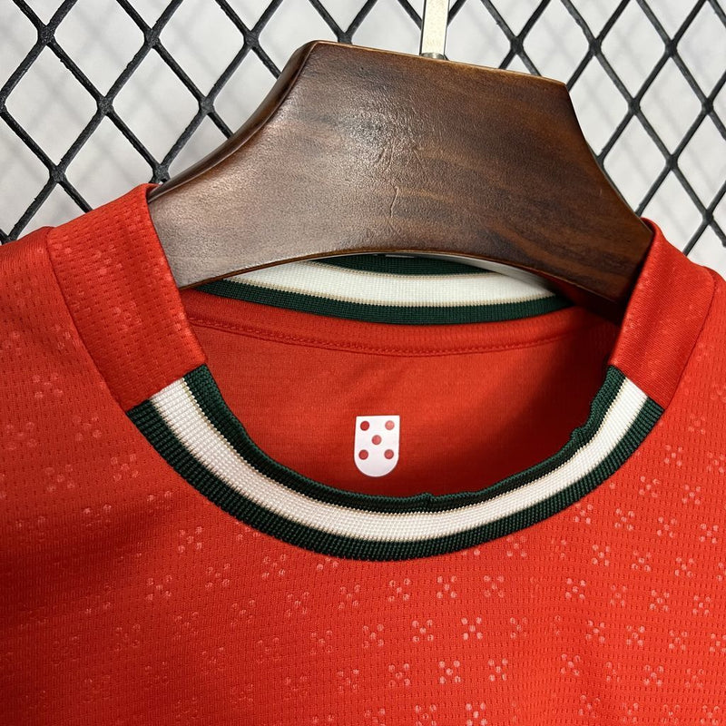 CAMISA DA SELEÇÃO DE PORTUGAL 25/26 VERMELHO