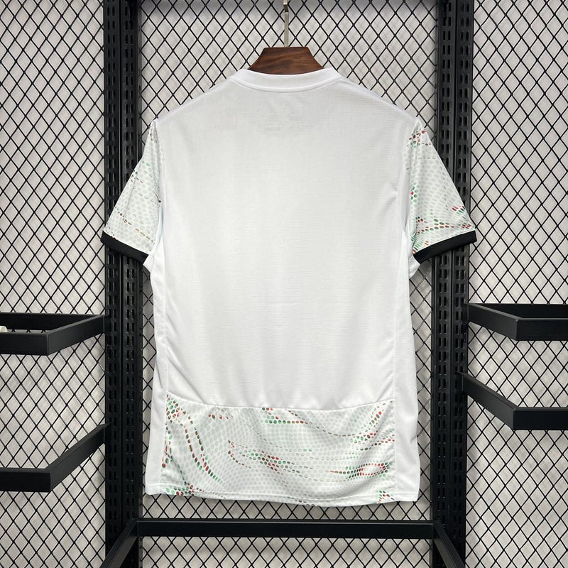CAMISA DA SELEÇÃO DE PORTUGAL 25/26 BRANCO EDIÇÃO ESPECIAL